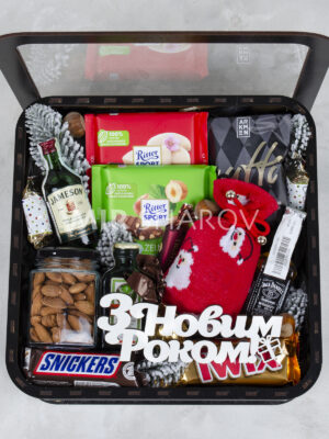 Подарочный бокс набор с алкоголем на новый год для мужчины, парня