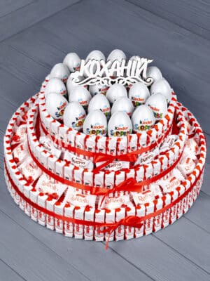 Подарочный набор c киндером "Киндер торт Искушение"