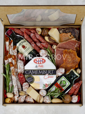 Подарок для парня, мужчины на корпоратив, новый год, Пивной бокс набор с алкоголем виски